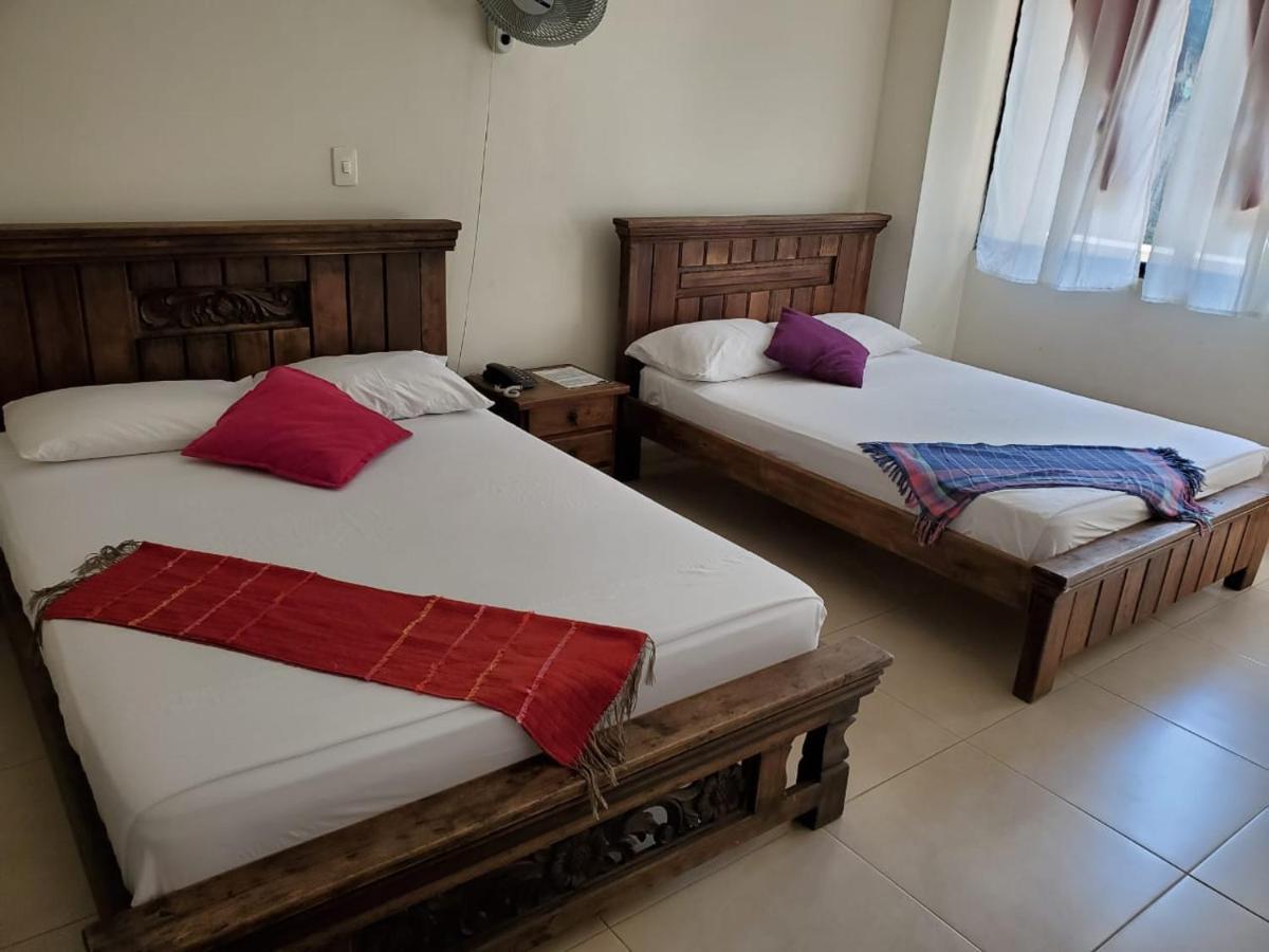 Hotel Cataluna 페레이라 외부 사진