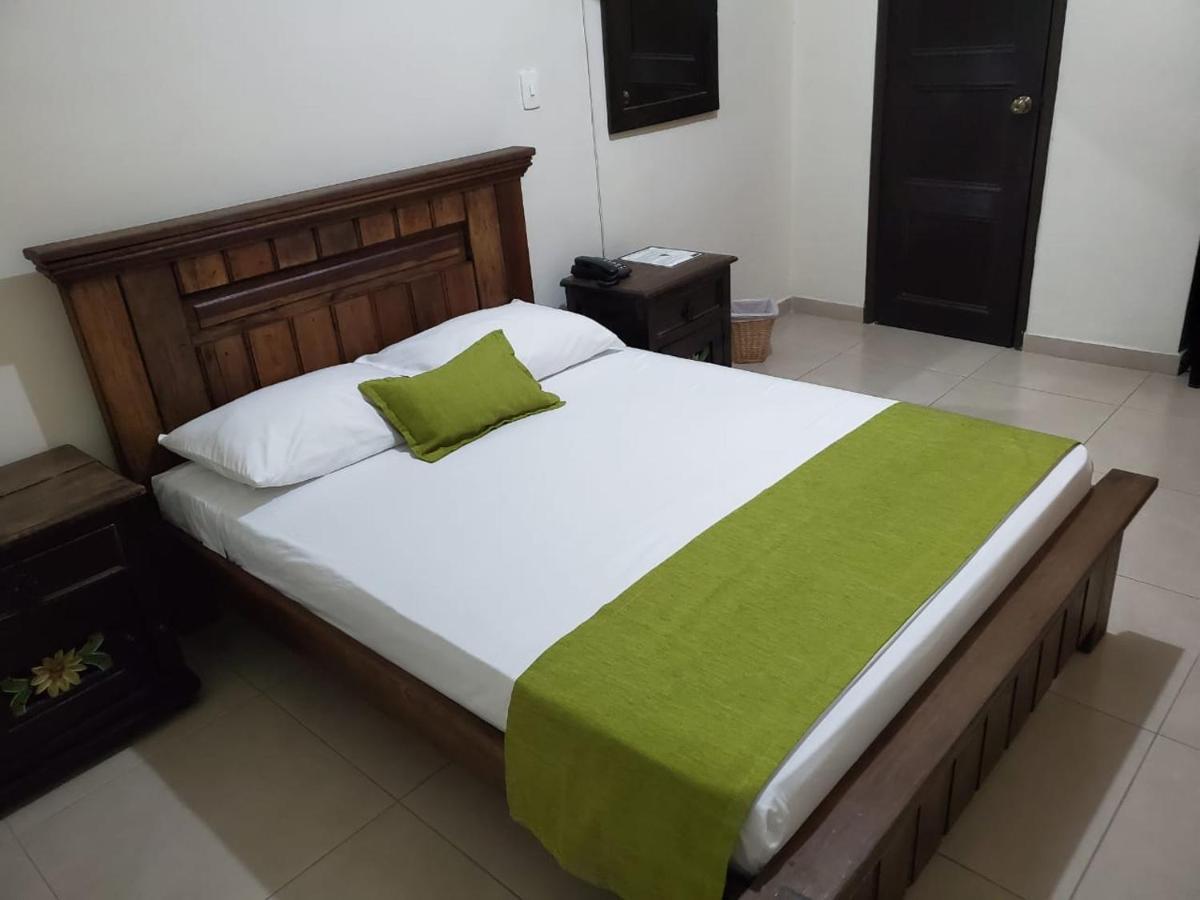 Hotel Cataluna 페레이라 외부 사진